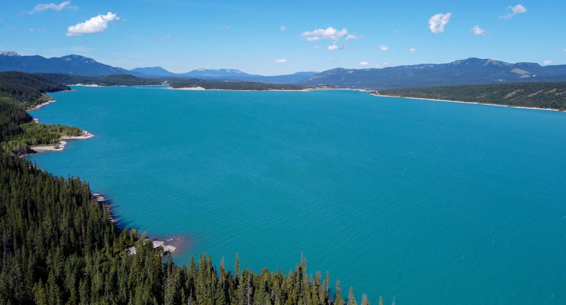 Turquoise shoreline